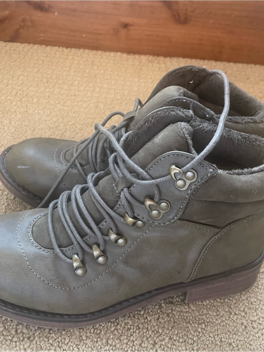 Women's Olive Green Lace-Up Ankle Boots